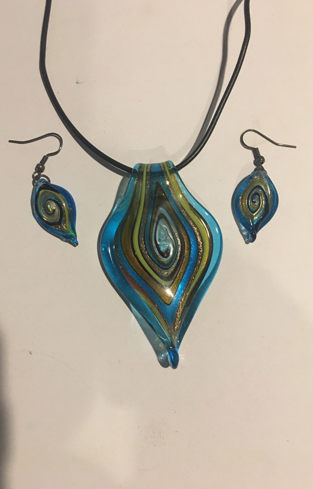 Conjunto De Joyas Reina Renacimiento – Collar Y Pendientes Con Gemas Rojas Y Doradas Para Mujer, Widmann