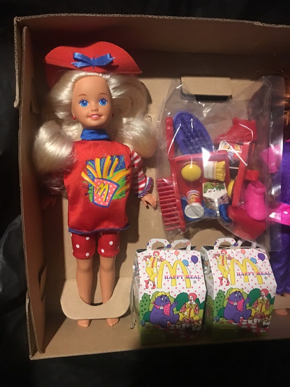 Vintage Happy Meal Stacie and Whitney Friends of Barbie Gift Set , 1994 ,  Super Rare European 