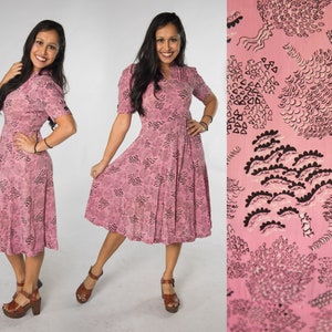 Cute 1940s Pink Tree Novelty Print Midi Dress - Medium