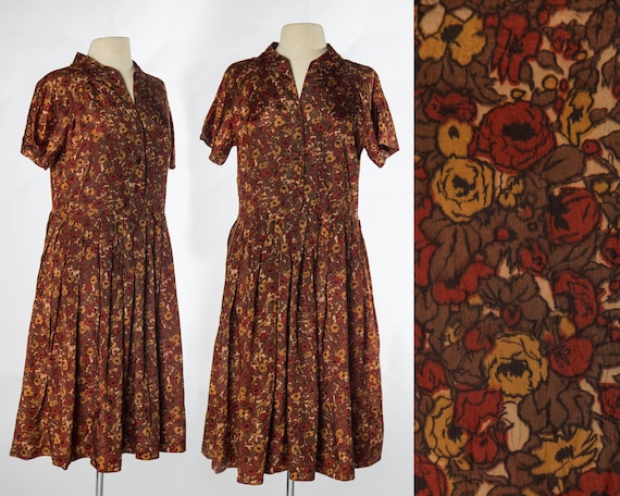 Lovely 1950s Red Brown Tone Floral Print Shirtdres