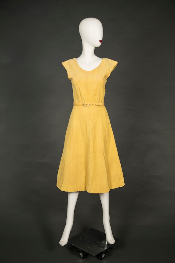1940s - 1950s Yellow Corduroy Fit N Flair Dress  … - image 2