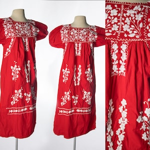 Beautiful 1970s Mexican Red Dress with white embroidered floral design - Small, Medium