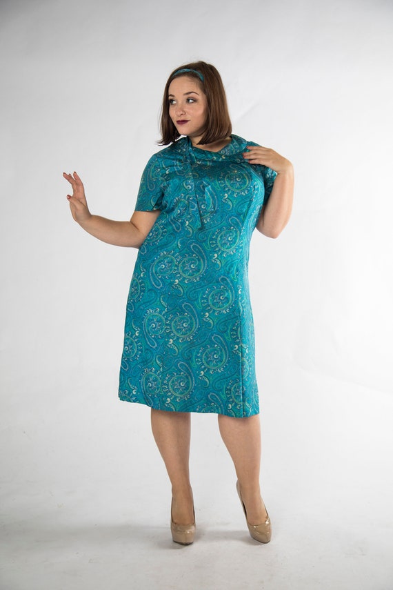 Lovely 1960s Blue and Green Paisley Print Silk Dress by Amy Adams