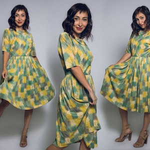 Beautiful 1960s Green Yellow Blue Jersey Dress - X-small Small