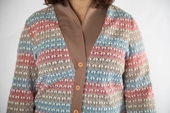 Retro 1970s Grandma Style Cardigan Blue Red Union… - image 6