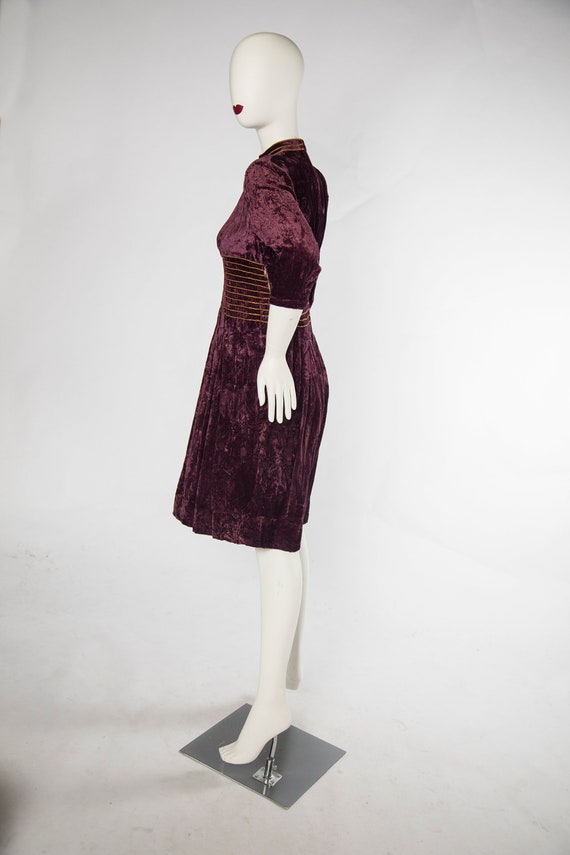 Stunning 1940s Purple Velvet  - Small - image 4