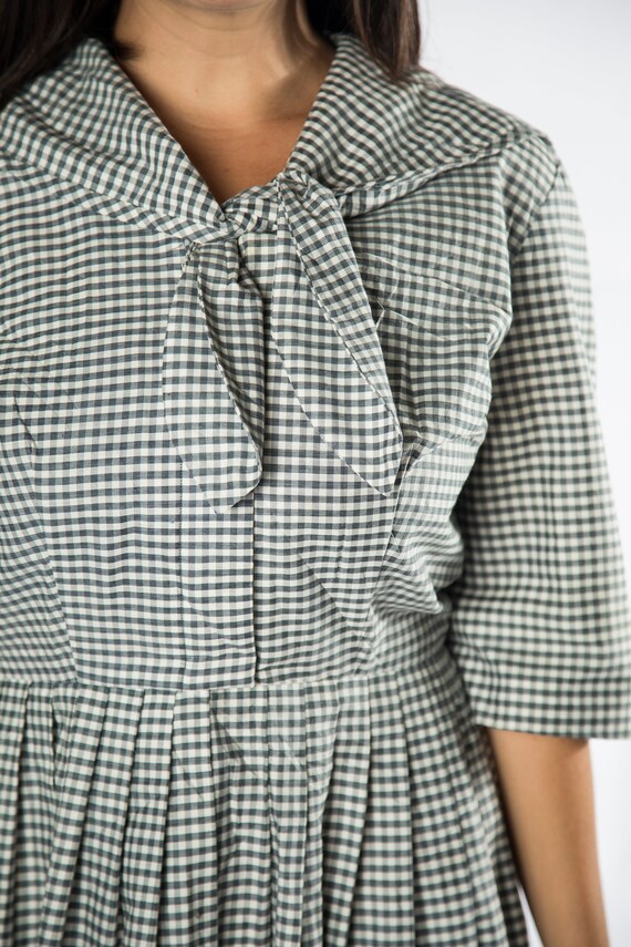 Adorable 1950s Grey and White Gingham Checkered D… - image 8