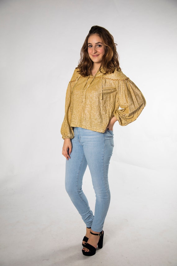 Fun 1970s Gold Shinny Sequin Flowy Top by Dot How… - image 2