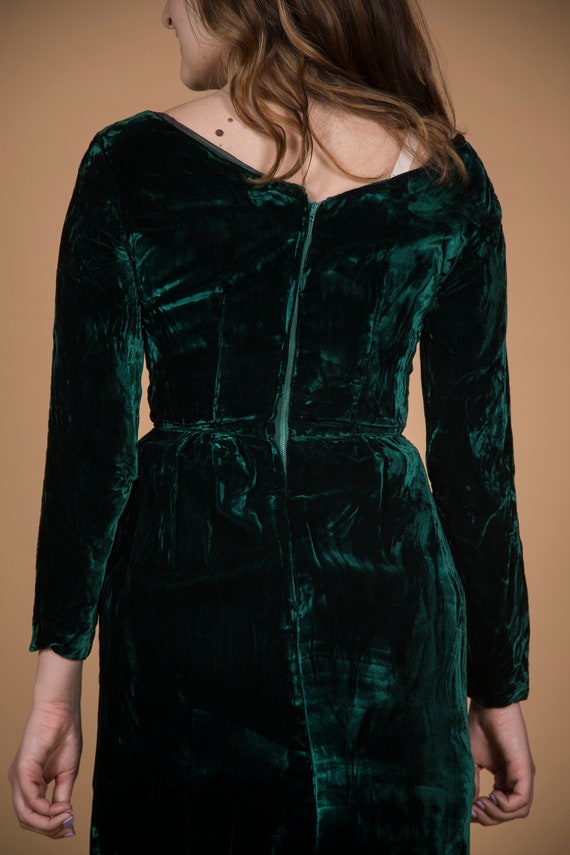 Beautiful 1960s Forest Green Velvet Dress Party P… - image 5