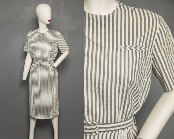 Lovely 1950s - 1960s Gray and White Stripped Dres… - image 1