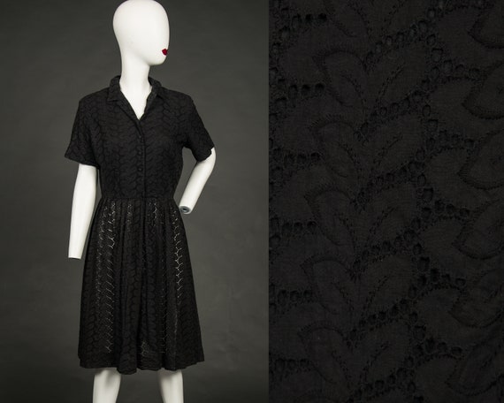 1950s Jeanne Black Eyelet Cut Out Embroidered Dre… - image 1