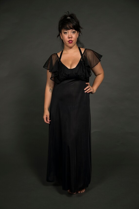 1980s Vassarette Black Night Gown with Sheer Butt… - image 2