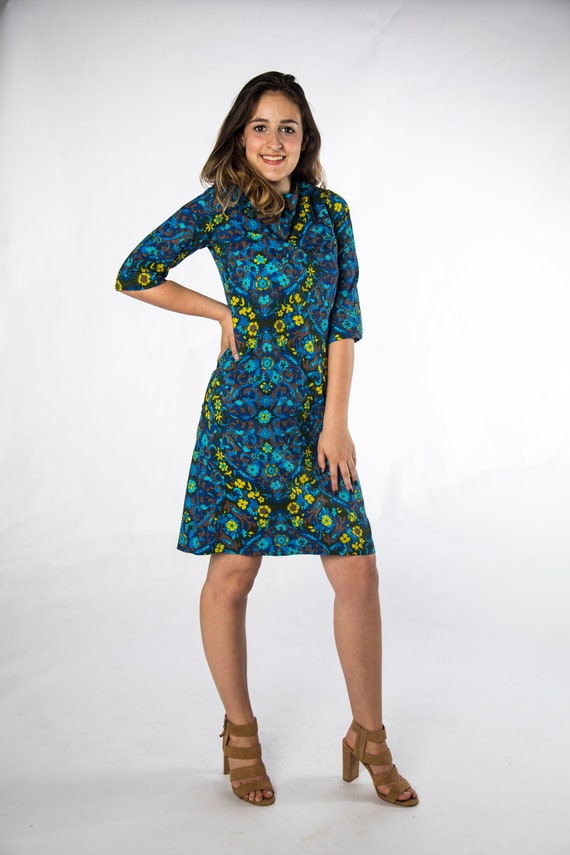 Funky 1960’s Blue Dress with Blue and Green Flowe… - image 2
