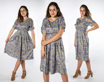 Lindo 1960 púrpura lavanda floral impresión semi sheer vestido - pequeño