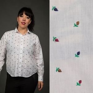 1970s Ms. Sero White Button up Top with Purple Embroidered Flowers - Up to 2x