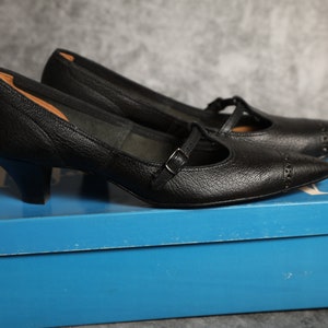 1960s Deadstock New In Box Miss Wonderful Leather Heel Pointy Shoes Black Strap  - Vintage  7AAA