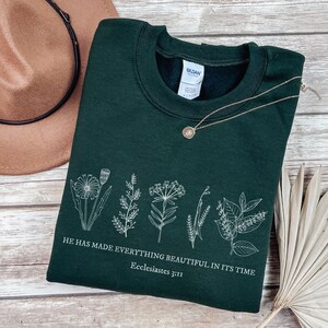 Christian Crewneck Sweatshirt, Jesus sweatshirt, Bible Verse Shirt, Gift for christian mom, Christian Jesus apparel