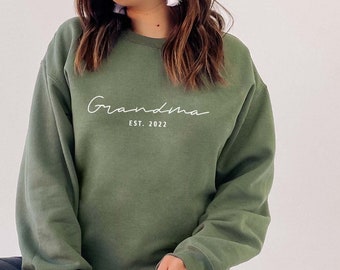 Custom Grandma sweatshirt, Great grandma gift, First time grandma gifts, Grandma gift from grandkid, New grandmother gift, Gift for xmas,