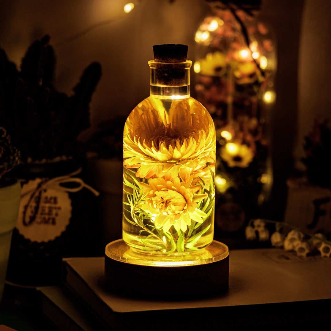Flower Epoxy Resin Lamp, Personalized Flower Night Light, Real Flower