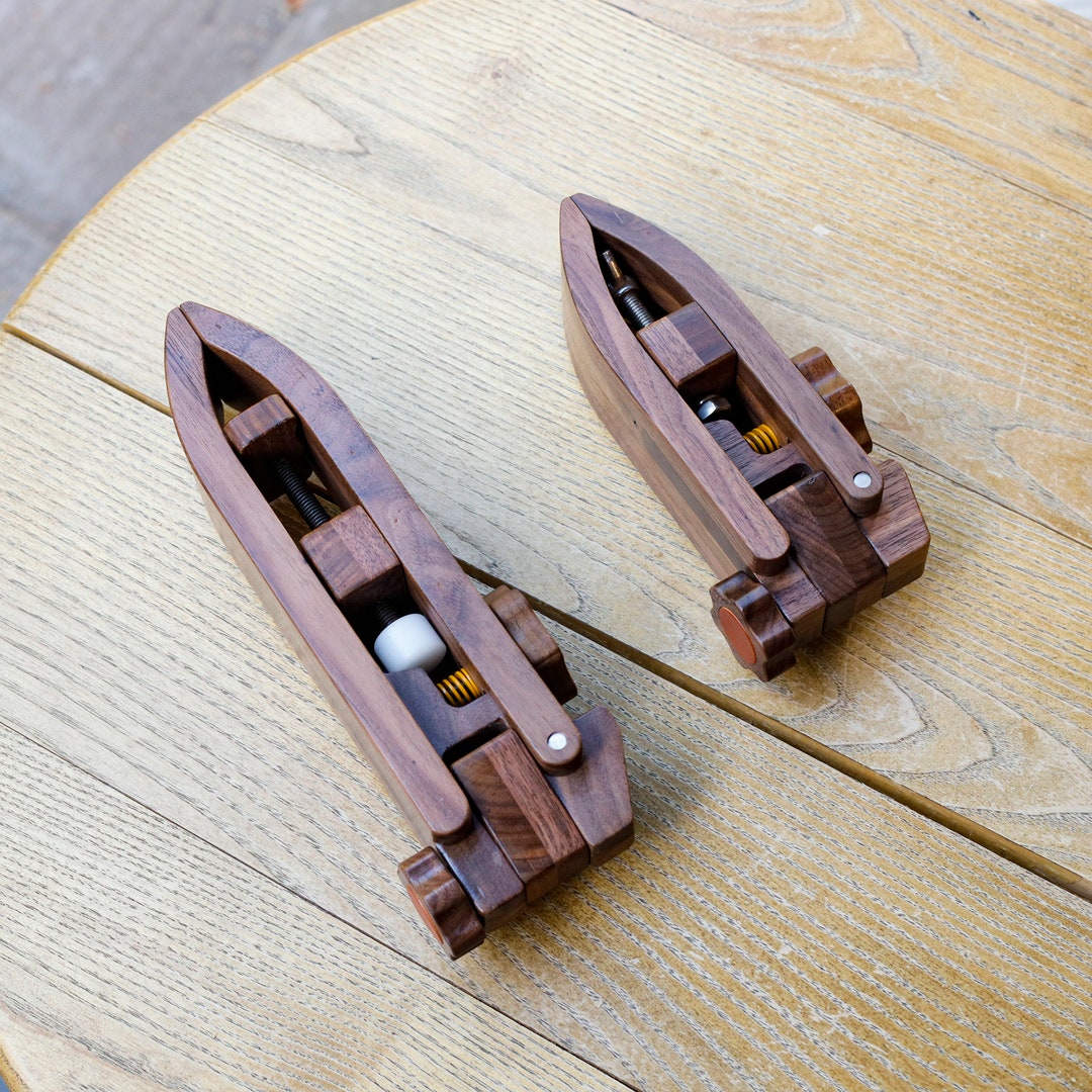 Stitching Pony Tool, Stitching Clamp Tool for Leather Craftmen, Leather