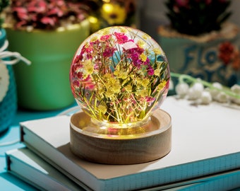 Baby Breath Flower Resin Night light, Crystal Ball Night Lamp, Real Flower Epoxy Resin Lamp, Valentine Gifts