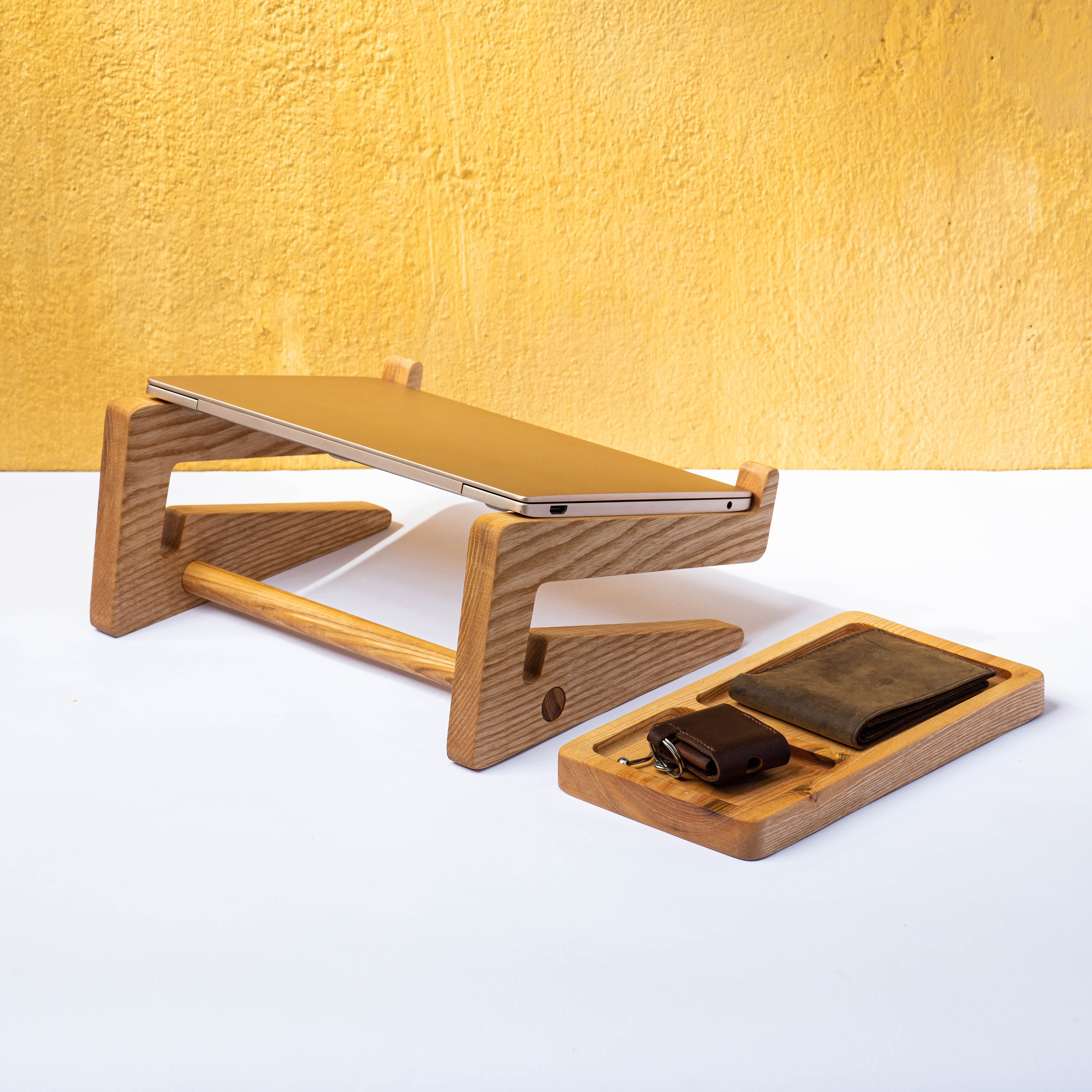 Laptop Stand Holz Hochwertige Holz Laptop Stand Vertikaler Etsy