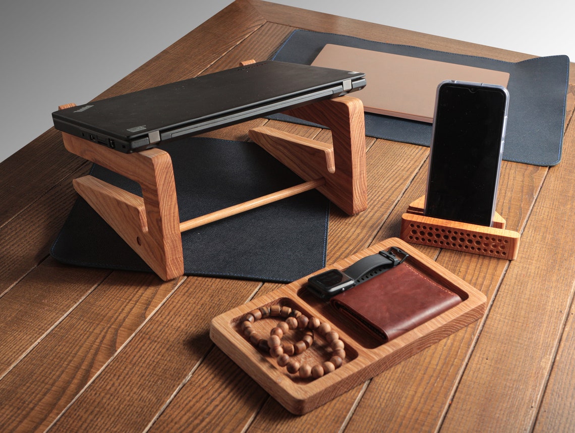 Laptop Stand Holz Hochwertige Holz Laptop Stand Vertikaler Etsy