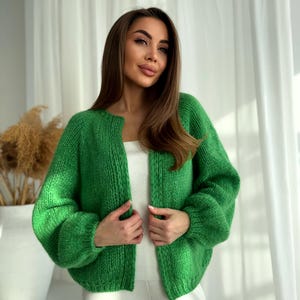Kardigan Cottagecore Alpaca, ręcznie robiona kurtka z wełny alpaki, ręcznie robiony kardigan folklorystyczny, słodka kurtka z alpaki, luźny kardigan festiwalowy