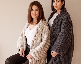Cabled Cardigan Knit Patterning, Trendy Knitting Beginner Cardigan, Beginner Friendly Slouchy Cardigan, Super Chunky Knit Handknit Pattern