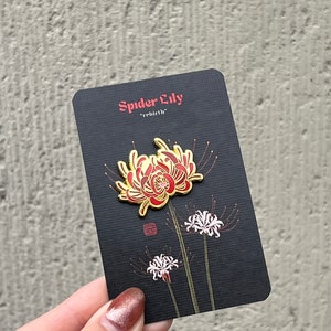 Emaille pin Spider Lily "Rebirth"