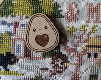 Kawaii Avocado Wood Magnetic Needle Minder: Embroidery Needle Keeper