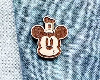 Steamboat Mickey Wood Magnetic Needle Minder: Cross Stitch Embroidery Keeper