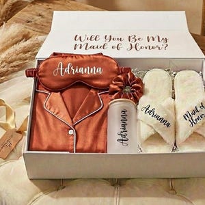 Personalized Bridesmaid Proposal Gift Box • Will You Be My Bridesmaid • Bridal Shower & Wedding Party Gift