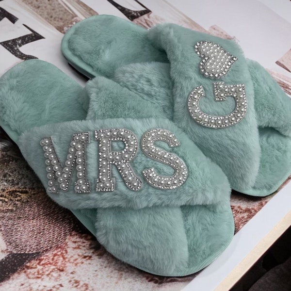Sage Green Taupe Pearl Fluffy Bride Bridesmaid Slippers | Bachelorette Party | Bridesmaid Gifts Proposal | Bridal Shower | Customized Gift