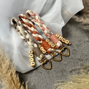 Gepersonaliseerde "Twist" macramé sleutelhanger, boho-stijl, woonaccessoire, kerstcadeau, Moederdagcadeau, lusvormig cadeau, vrijgezellenfeestcadeau, verjaardagscadeau, hartvormig cadeau