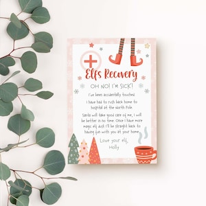 Puede incluir: Una tarjeta rectangular con el texto "Elfs Recovery" y "OH NO! I'M SICK!". La tarjeta presenta ilustraciones de piernas de elfo, una cruz médica, copos de nieve, árboles de Navidad y una taza de chocolate caliente. El texto es manuscrito.