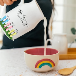 Regalo de Navidad personalizado para abuela, jarra de leche personalizada, jarra de leche de cerámica, regalo navideño para mamá, regalo de cocina personalizado para mamá, regalo para tía