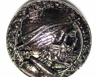 Broche pins métallique soldat tête mort cast métal badge à vis couleur chrome