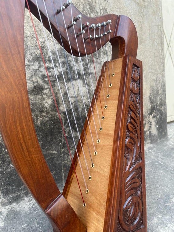 Neuf Lyre harpe en bois de sheesham gratuit de 12 cordes en métal Coque Clé 