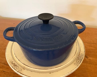 Le Creuset #18 2 Quart Round Dutch Oven - MARSEILLE BLUE Cast Iron Rice Pot Unenameled Bottom