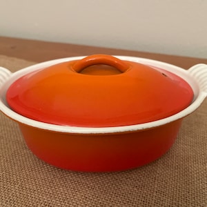 Le Creuset 1960's Heritage Mini Dutch Oven 1 Qt #18 in Flame