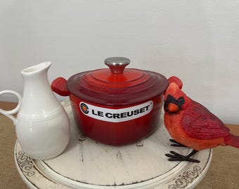 Le Creuset RED HEART 16cm 1 Quart Dutch Oven Cocotte Cerise Heart Shaped Cast Iron Cocotte