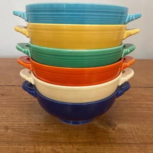 Fiesta Vintage CREAM SOUP BOWL Fiestaware Lug Handle Bowl Cream Soup Bowl Antique Dishes Art Deco