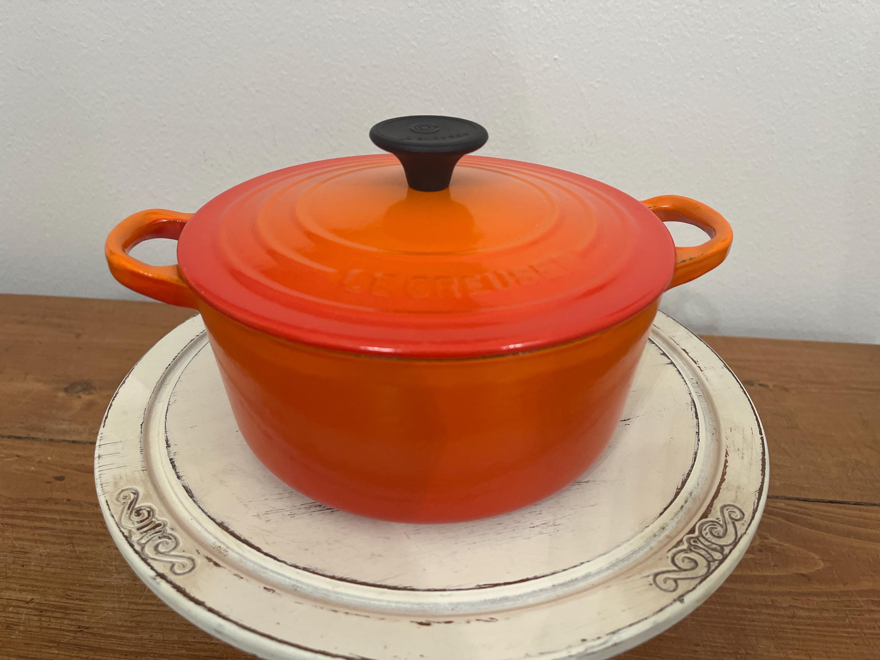 Le Creuset #18 - 2 Quart Round Dutch Oven FLAME Small Cast Iron Rice Pot Cook