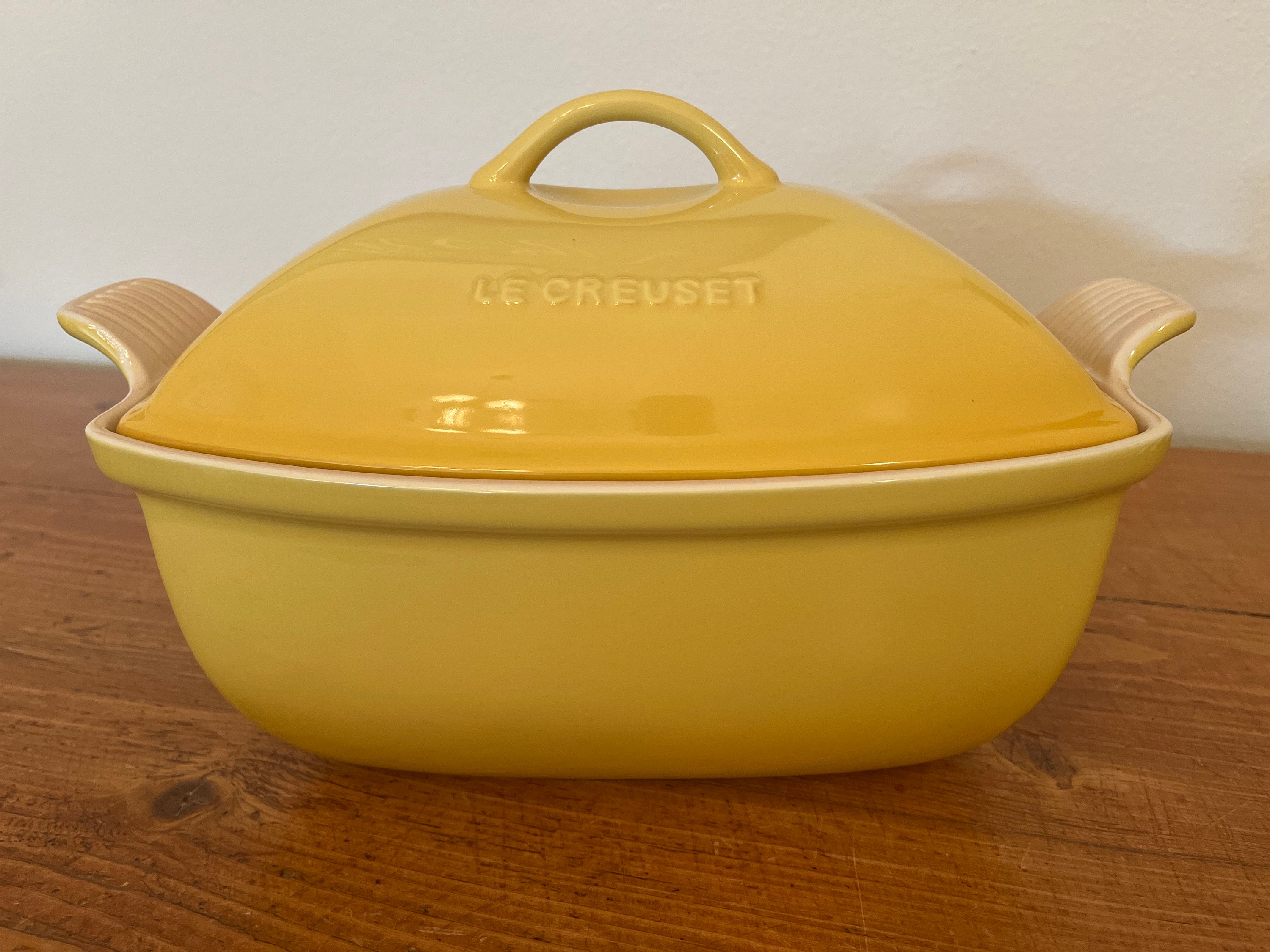 Le Creuset 5.5QT Round Dutch Oven — Kitchen Collage