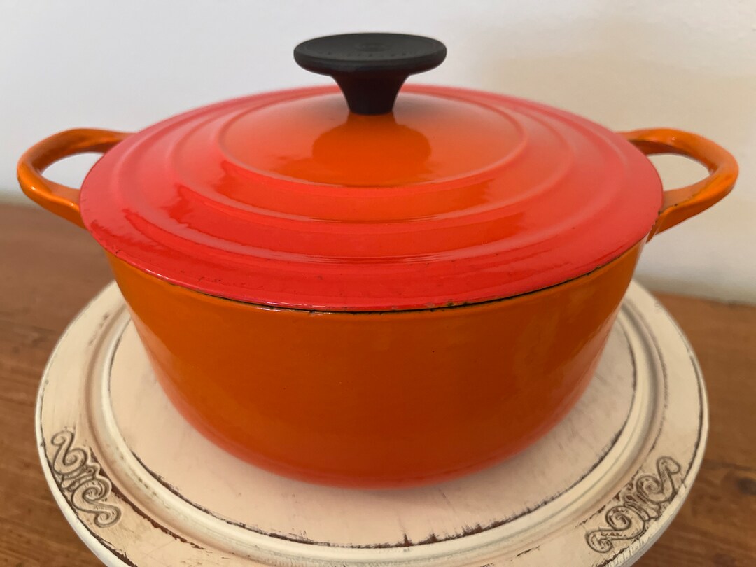 Le Creuset Ribbed Bottom