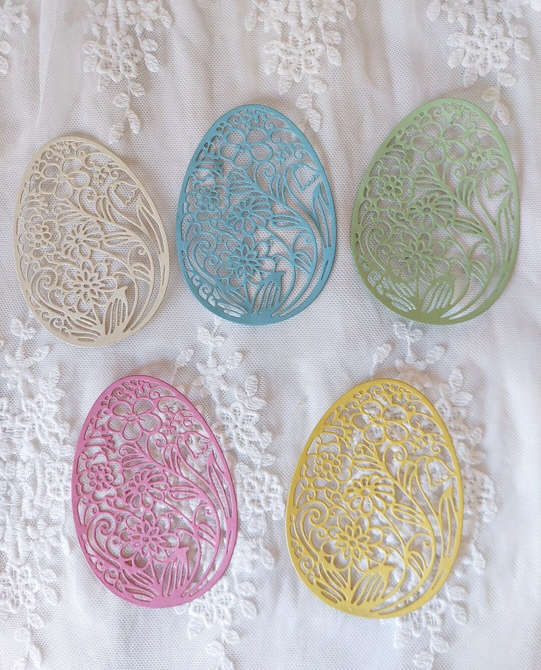 Set, Pack of 5 Easter Egg Die Cut Card, Journal Embellishments. Very