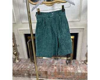 David Hollis Vintage Suede Shorts Size 6 Dark Green Dark Academia Indie Sleaze