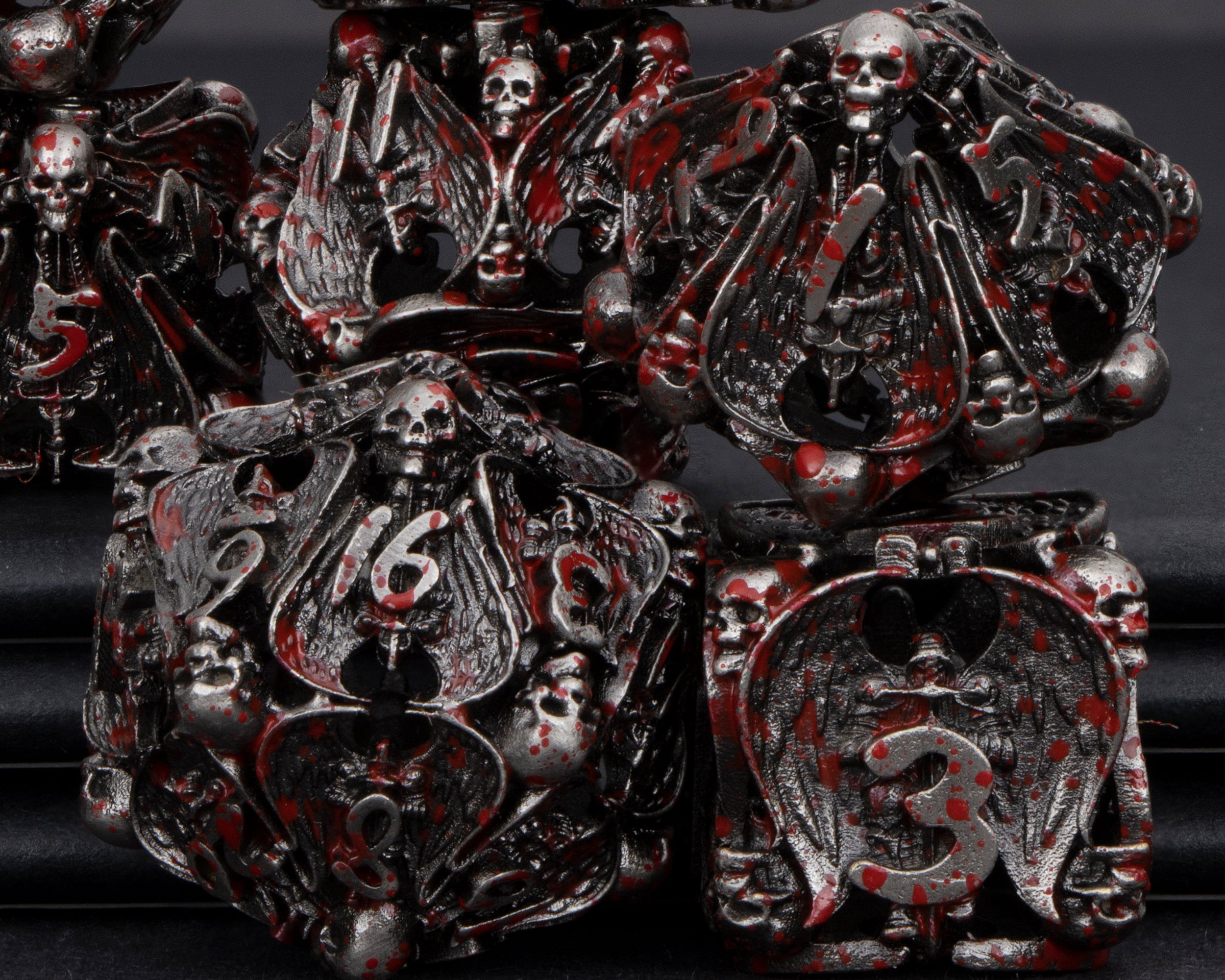 Dnd Dripping Blood RPG Metal Polyhedral D+D Skull Hollow Dice Set For Dungeons and Dragons Pathfinder Role Playing Game D20 D12 D10 D8 D6 D4