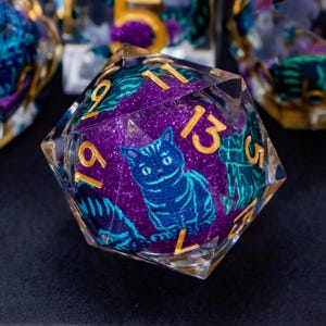 Pink Cat Dnd Resin Dice Set D and D Purple Liquid Active Core Sharp Edge Dice for D&D Dungeons and Dragons Polyhedral Role Playing Game Dice